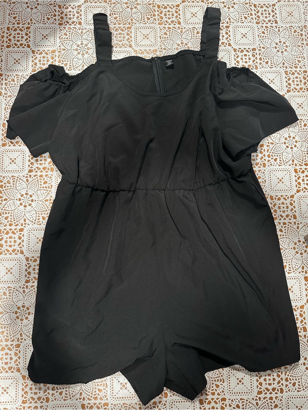 Lishly Curve 3XL Black Cold Shoulder Flutter Sleeve Romper Jumpsuit